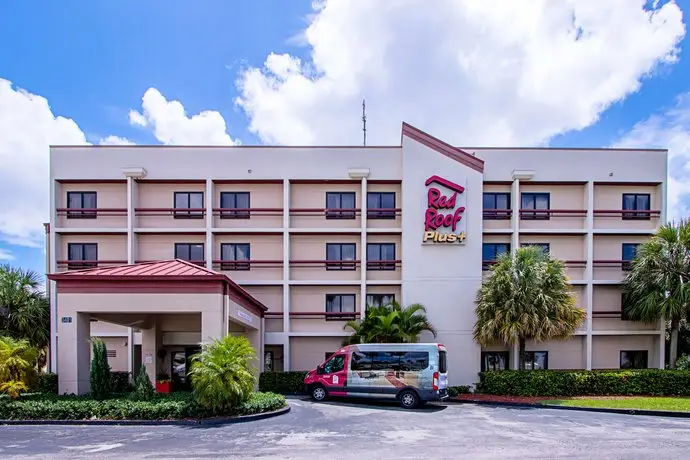 Red Roof Inn PLUS+ Miami Airport 