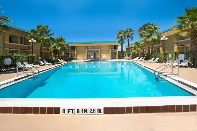 Baymont by Wyndham Florida Mall Hotel 