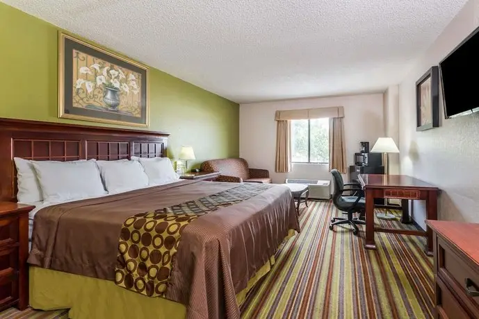 Days Inn by Wyndham Sarasota - Siesta Key