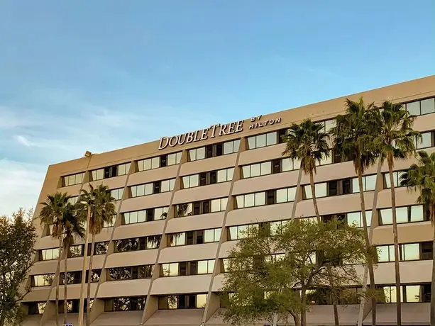 DoubleTree Suites by Hilton Hotel Tampa Bay