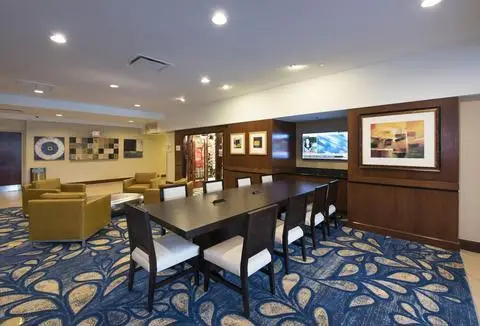 DoubleTree by Hilton Hotel Tampa Airport-Westshore