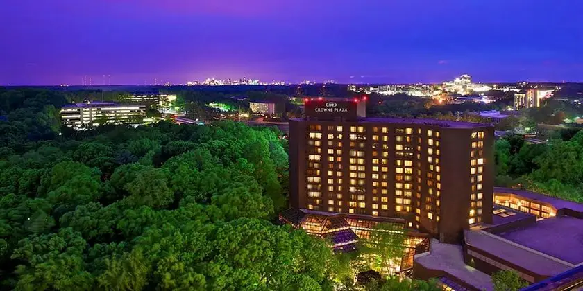 Crowne Plaza Hotel Atlanta Perimeter at Ravinia 