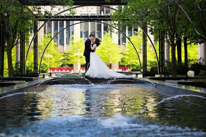 Fairmont Chicago Millennium Park 