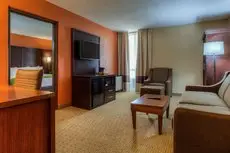 Comfort Inn & Suites Evansville Airport 