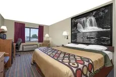 Super 8 by Wyndham Evansville East Hotel 