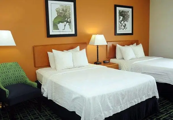 Fairfield Inn & Suites Elizabethtown 