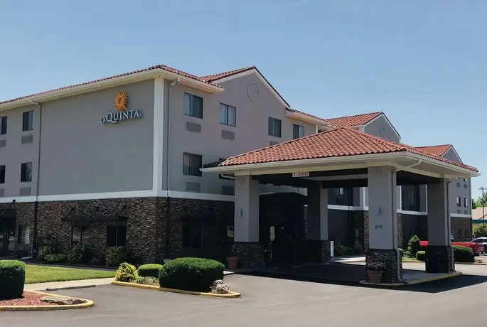 La Quinta Inn & Suites Elizabethtown 