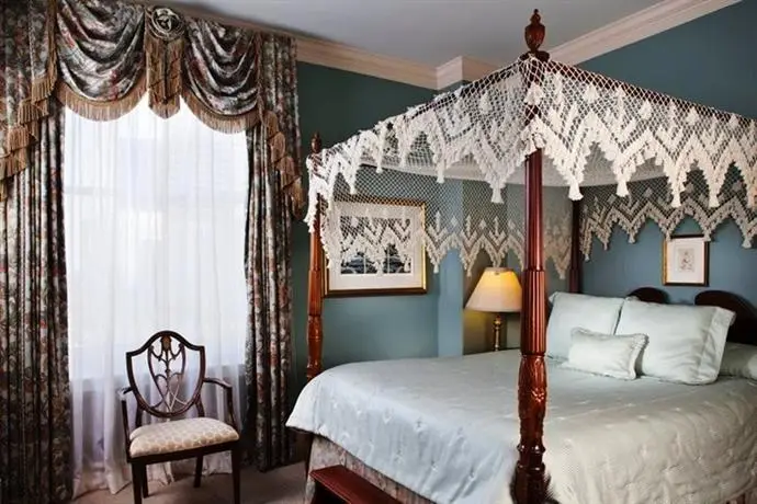 Le Pavillon Hotel New Orleans 