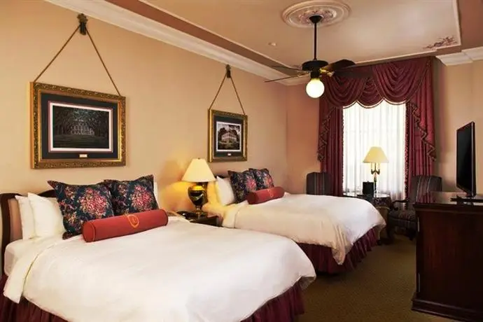 Le Pavillon Hotel New Orleans 