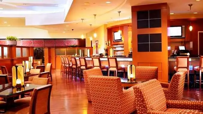 DoubleTree by Hilton Washington DC - Crystal City 