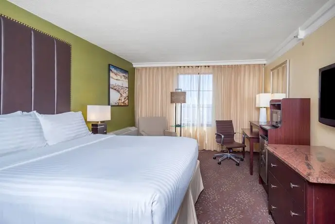 Holiday Inn Baltimore-Inner Harbor 