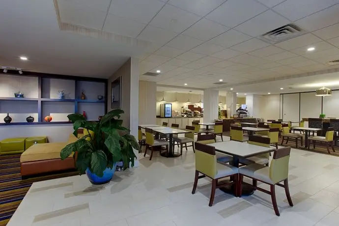 Holiday Inn Express Baltimore West - Catonsville 