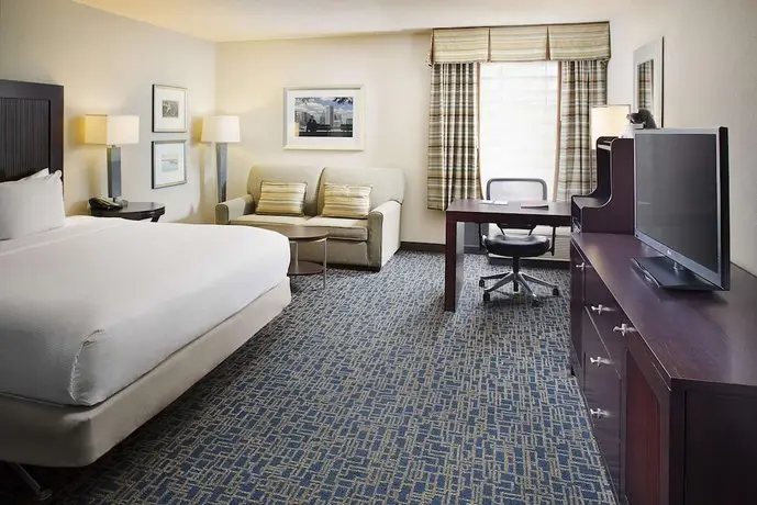 DoubleTree by Hilton Baltimore - BWI Airport 