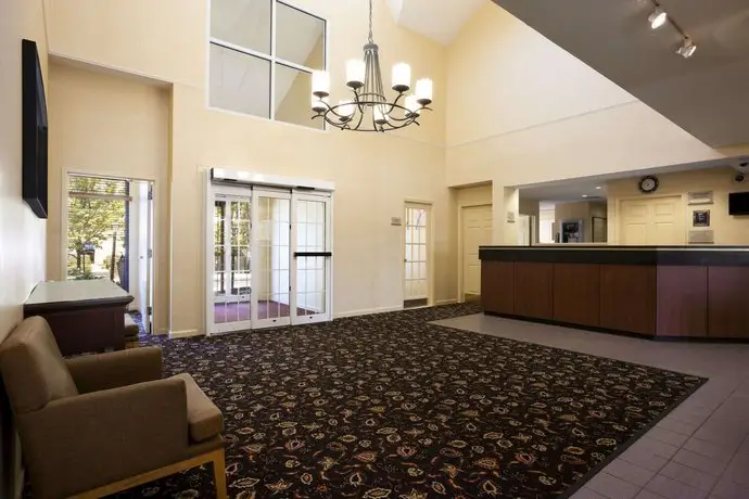 Hawthorn Suites by Wyndham Philadelphia Airport