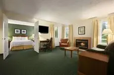 Hawthorn Suites by Wyndham Philadelphia Airport 