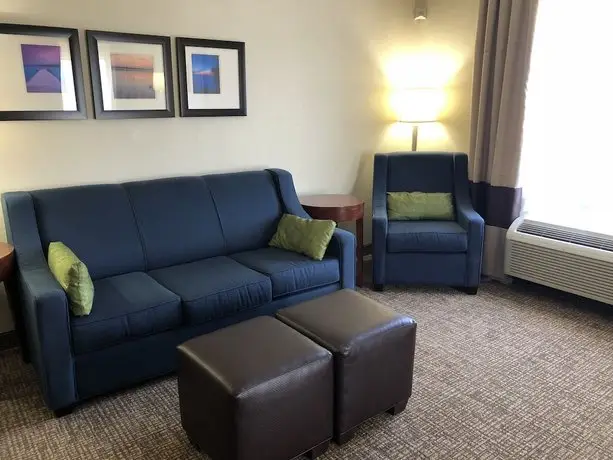 Comfort Suites Regency Park 