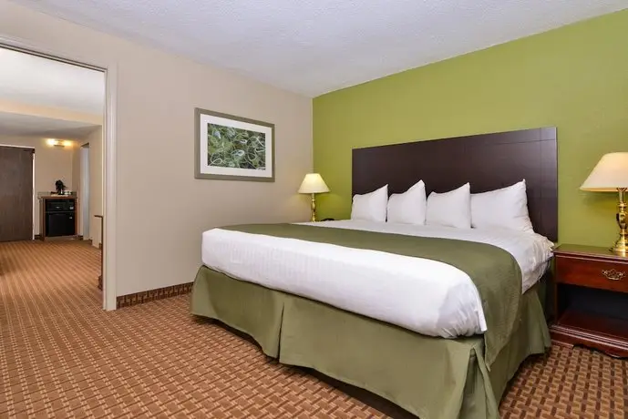 Best Western Raleigh North 