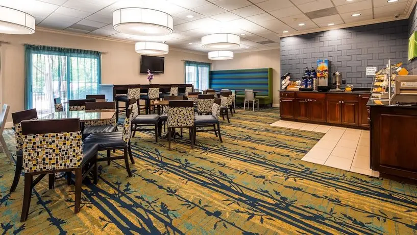 Best Western Raleigh North 