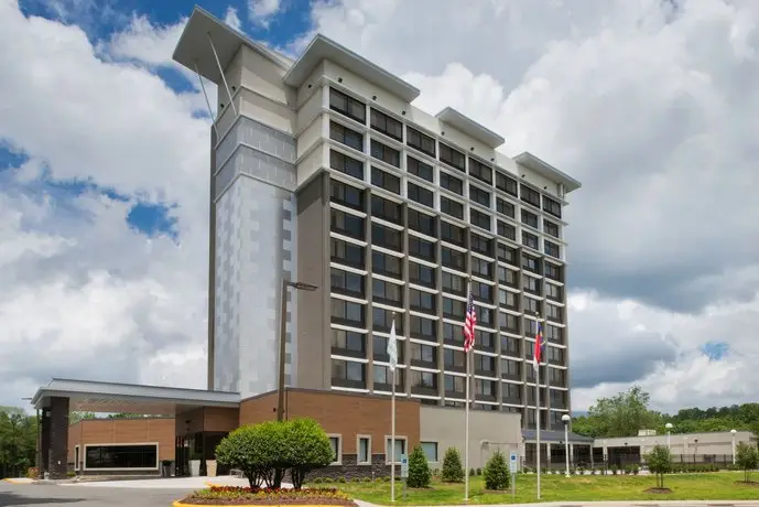 DoubleTree by Hilton Raleigh Crabtree Valley 