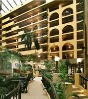 Embassy Suites Raleigh - Crabtree 