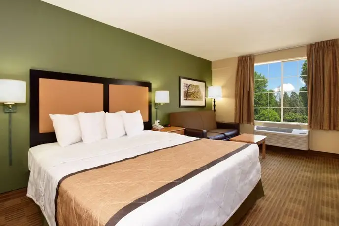 Extended Stay America - Raleigh - Crabtree Valley 