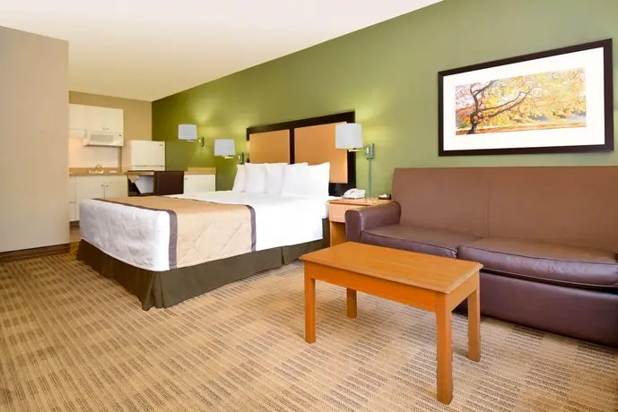 Extended Stay America - Raleigh - Crabtree Valley 