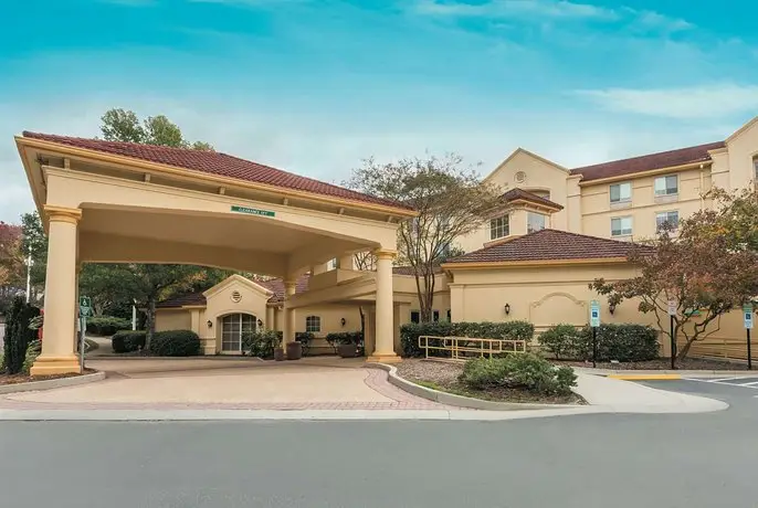 La Quinta Inn & Suites Raleigh Crabtree