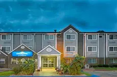 Microtel Inn by Wyndham Raleigh-Durham Airport 