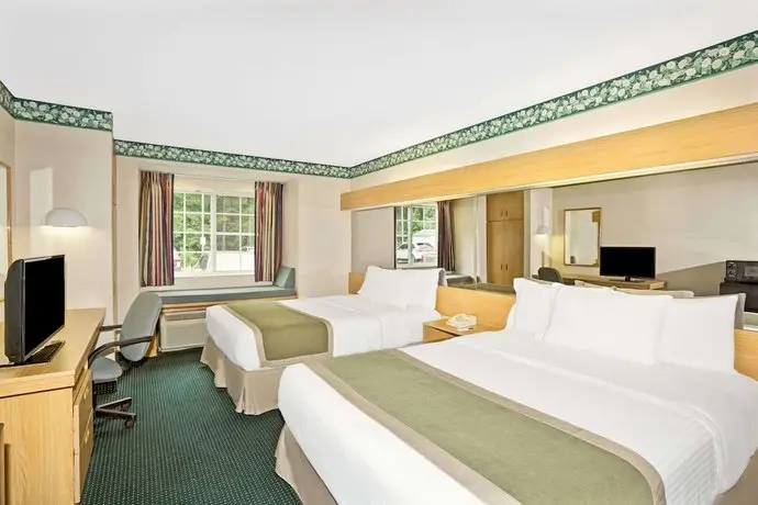 Microtel Inn by Wyndham Raleigh-Durham Airport