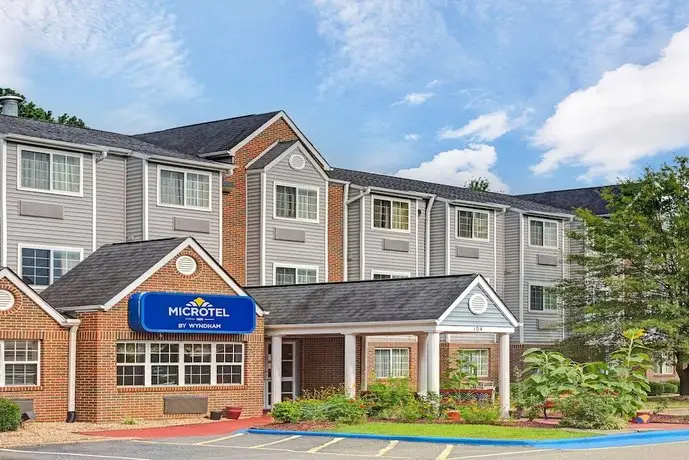 Microtel Inn by Wyndham Raleigh-Durham Airport 