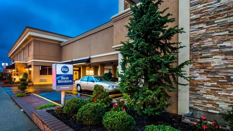 Best Western Mill River Manor