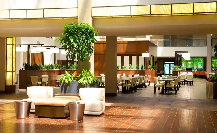 Embassy Suites by Hilton Cincinnati Northeast Blue Ash