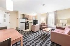 MainStay Suites Cincinnati 