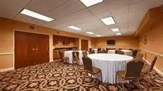 Best Western PLUS Hannaford Inn & Suites 