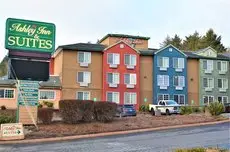 The Ashley Inn & Suites 