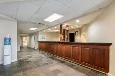 Clarion Inn & Suites Chambersburg 