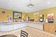 Days Inn by Wyndham Pittsburgh Airport 