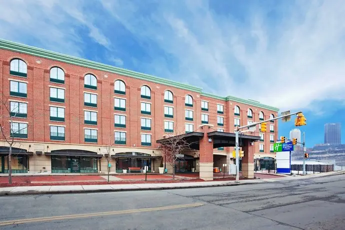 Holiday Inn Express Hotel & Suites Pittsburgh-South Side