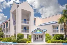 Days Inn by Wyndham Hilton Head 