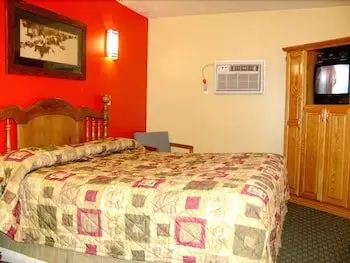 Coronada Inn & Suites