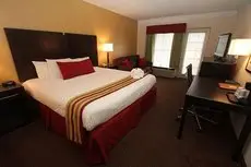 Black Bear Inn & Suites 