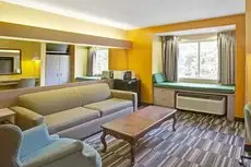 Microtel Inn & Suites by Wyndham Gatlinburg 