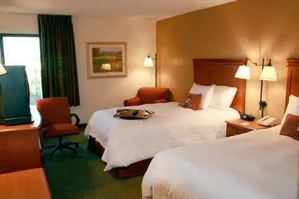 Holiday Inn Express Memphis I-240 