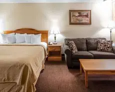 Quality Inn & Suites at Dollywood Lane 