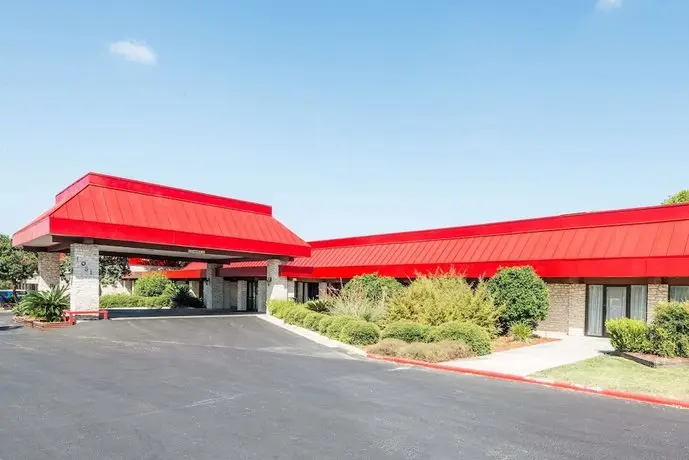 Ramada by Wyndham New Braunfels