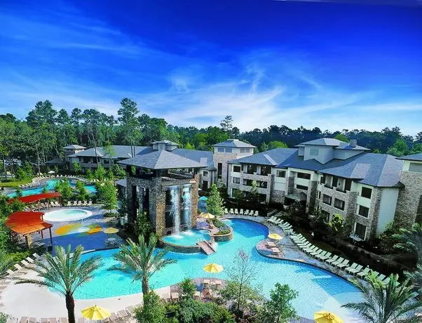 The Woodlands Resort 