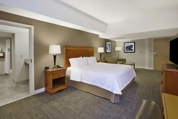 Hampton Inn Richmond - West