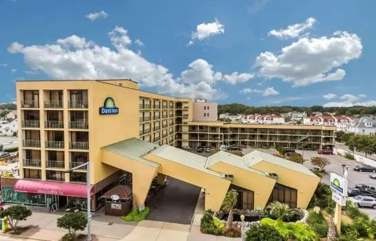 Days Inn by Wyndham Virginia Beach At The Beach