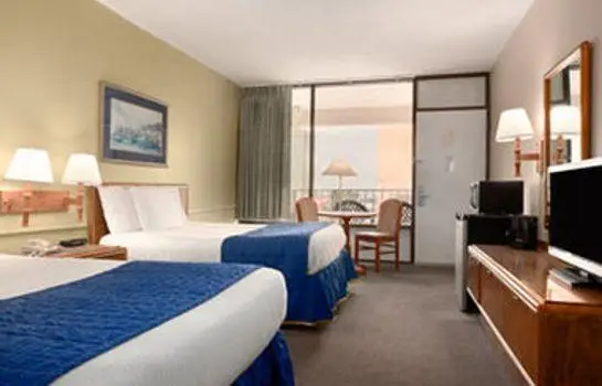 Days Inn by Wyndham Virginia Beach At The Beach