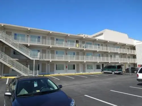 Knights Inn & Suites Virginia Beach